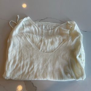 Knitted & reversible cover up!